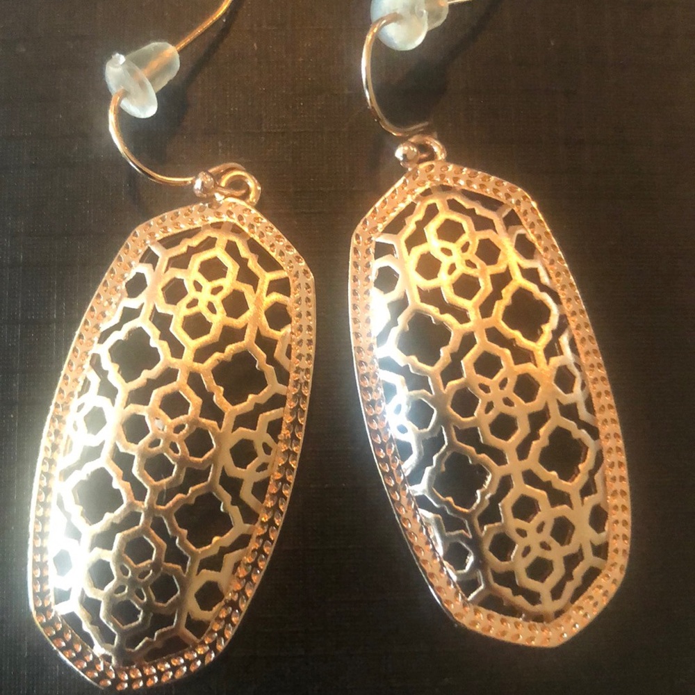 Kendra Scott Danielle Ornate Pierced Earring NEW